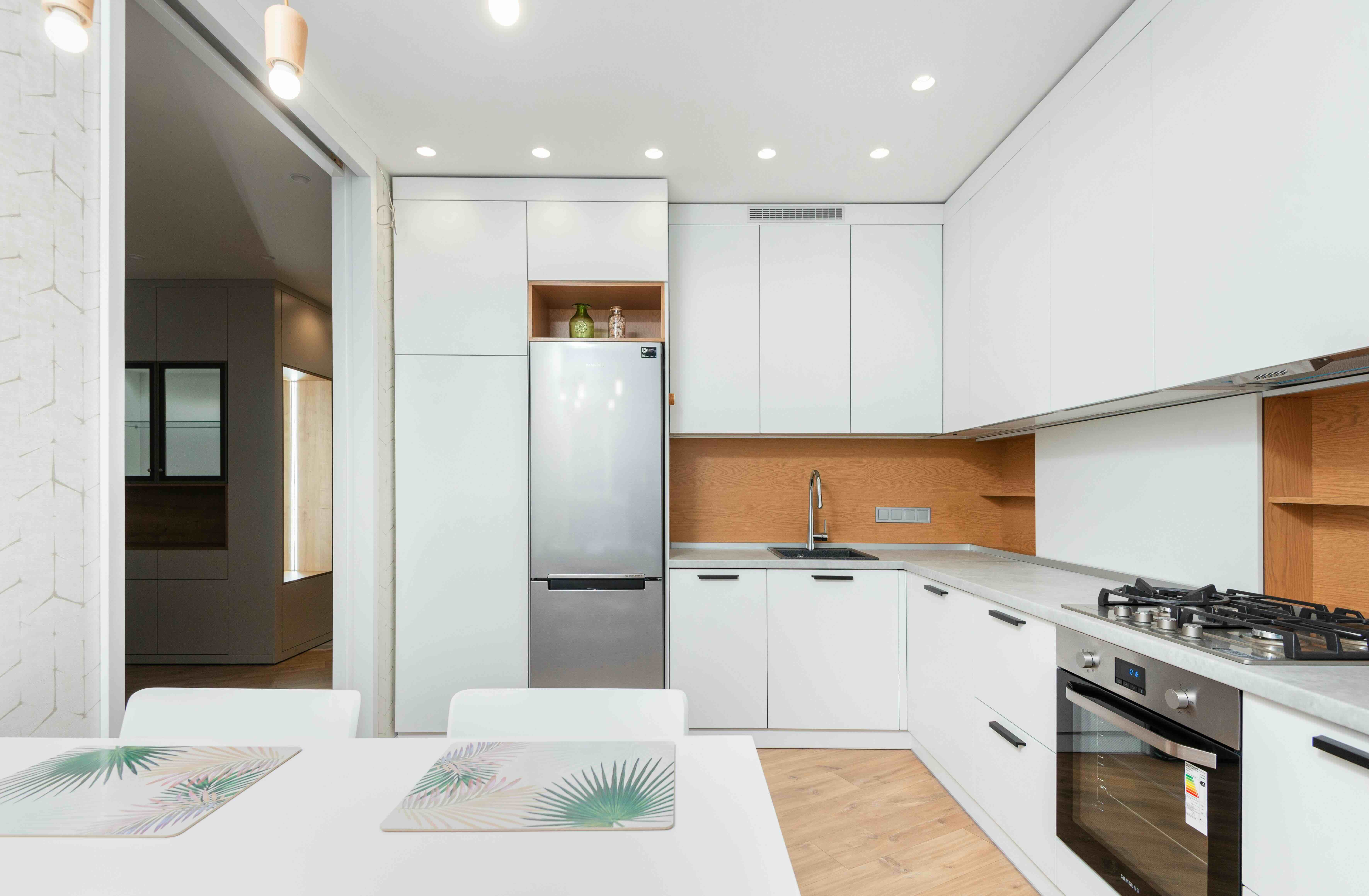 L-Shaped Kitchen
